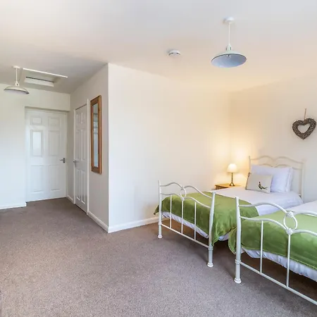 Holiday home Primrose - Uk51199